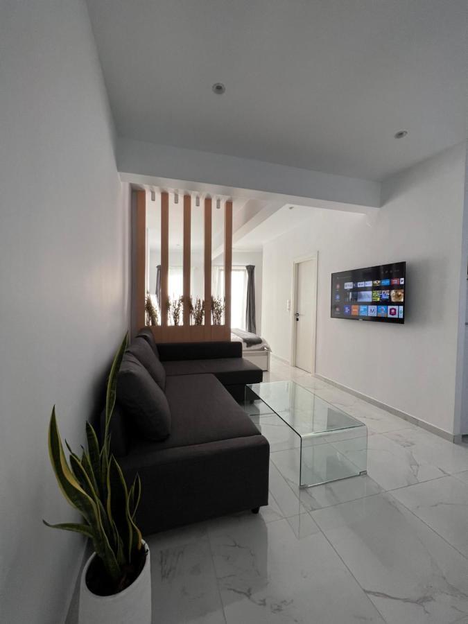 Modern 1-Bedroom Apartment In The City Center Thessaloníki Luaran gambar