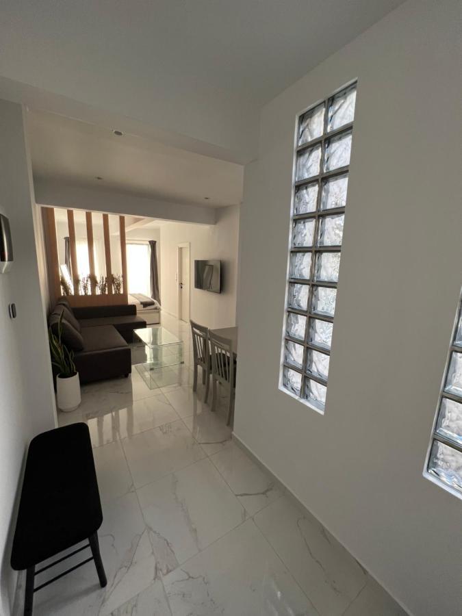 Modern 1-Bedroom Apartment In The City Center Thessaloníki Luaran gambar